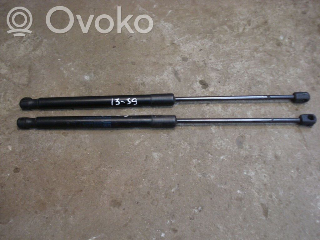 Opel Vectra C Tailgate/trunk strut/damper 