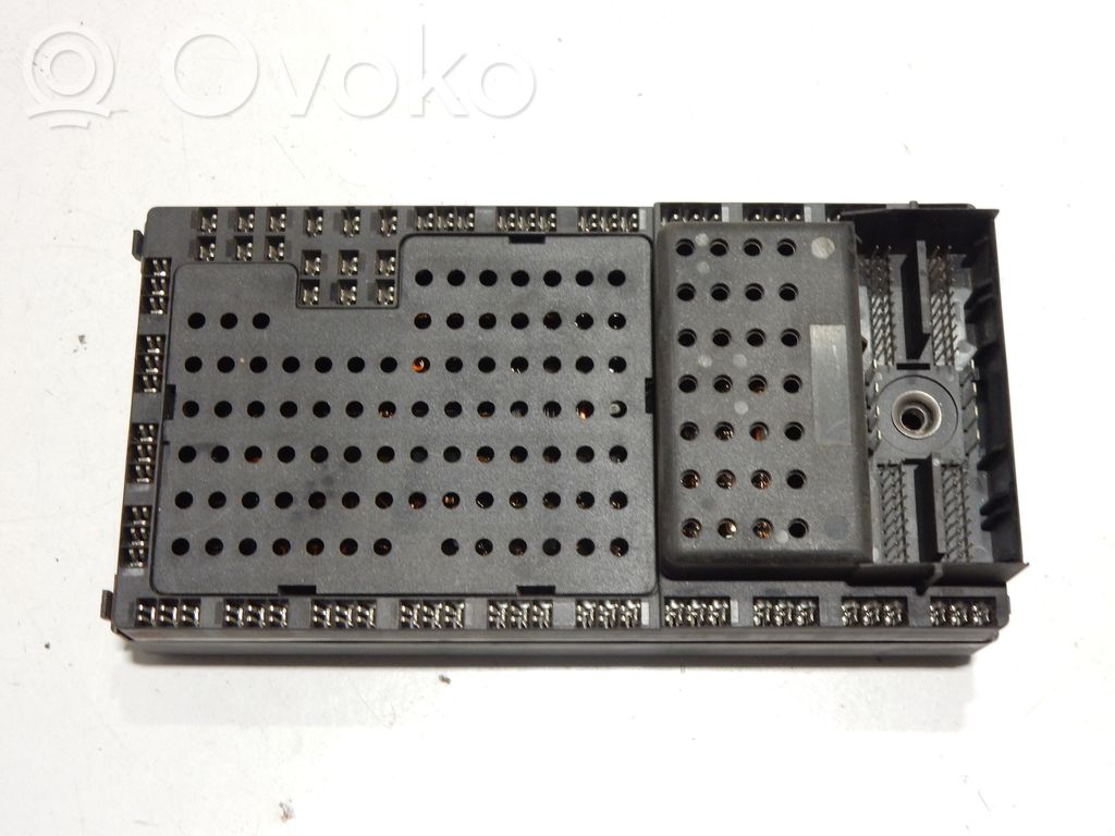 Volvo S80 Fuse module 