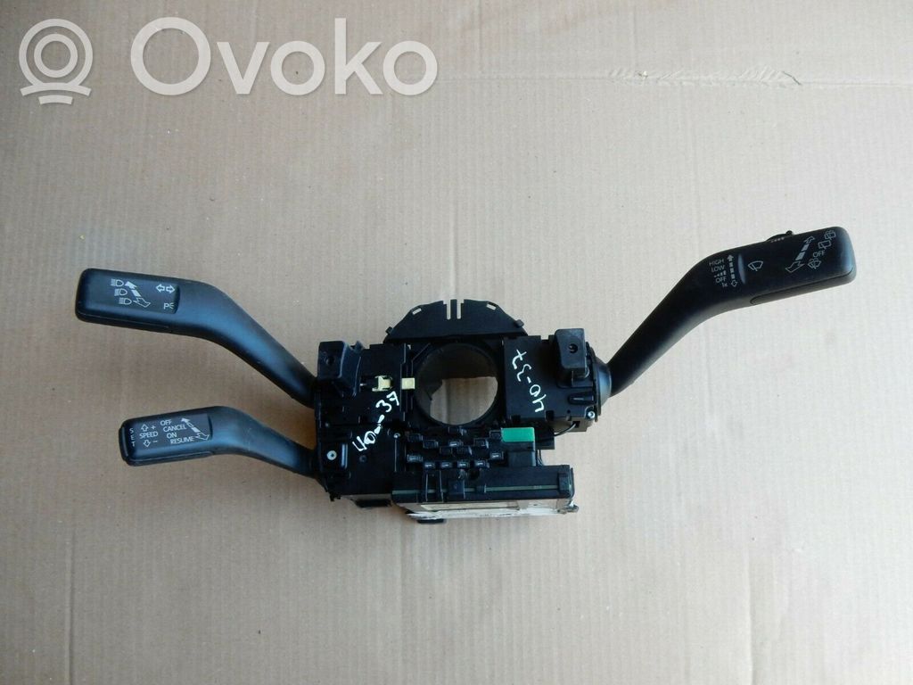 Volkswagen PASSAT B6 Rokturu komplekts 