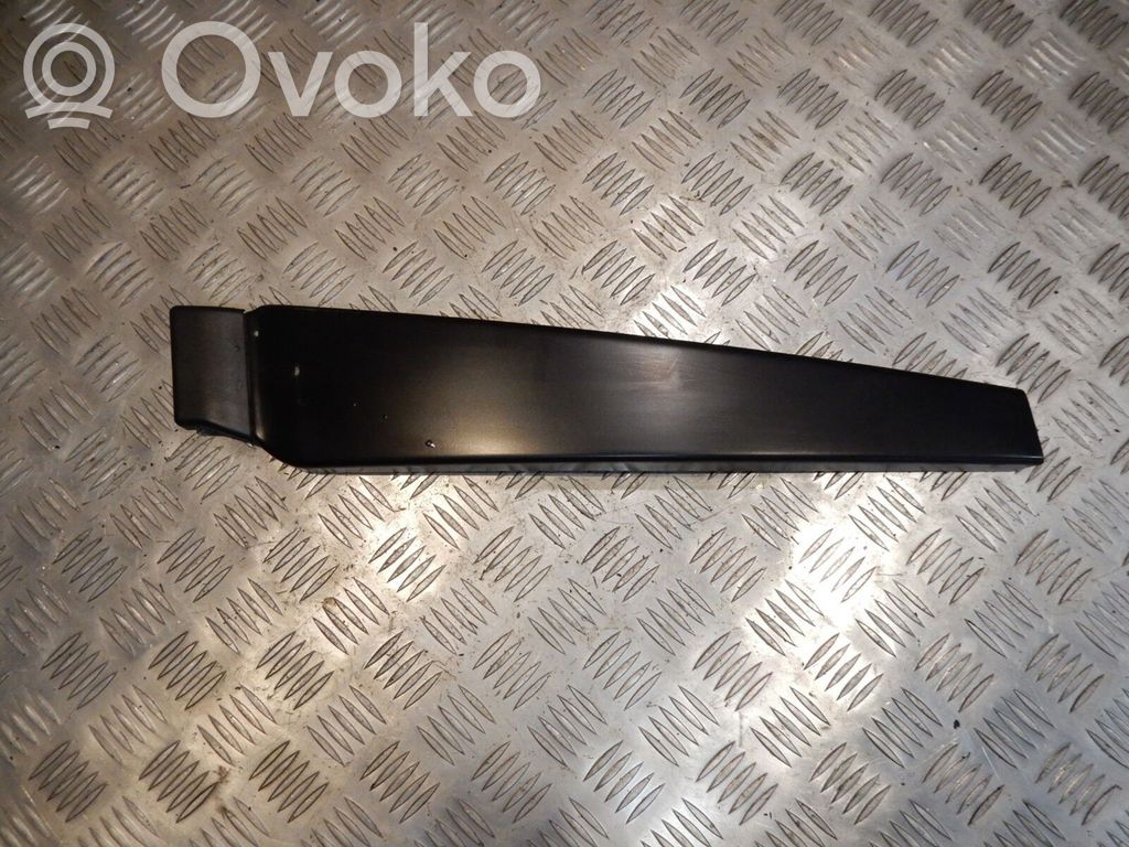 Audi A4 S4 B7 8E 8H Front door glass trim molding 