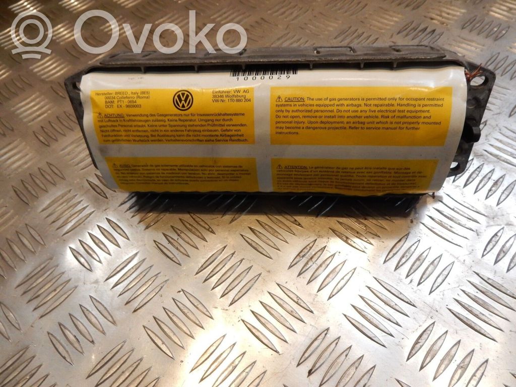 Volkswagen Touran I Passenger airbag 
