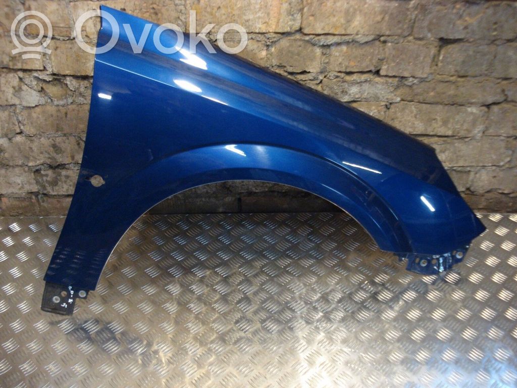 Opel Vectra C Błotnik przedni 