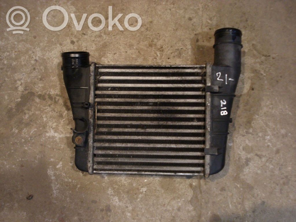Audi A4 S4 B7 8E 8H Radiador intercooler 