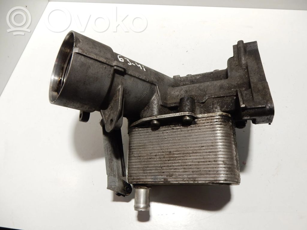 BMW 5 E60 E61 Halterung Ölfilter / Ölkühler 