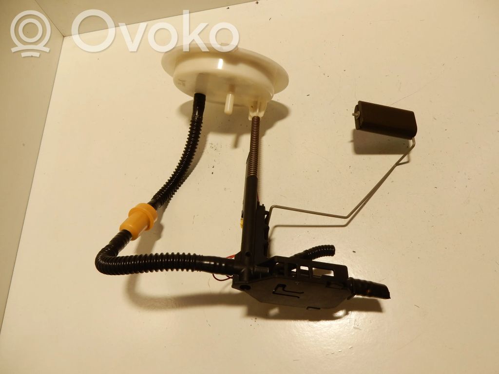 BMW 5 E60 E61 Senzor nivel combustibil 