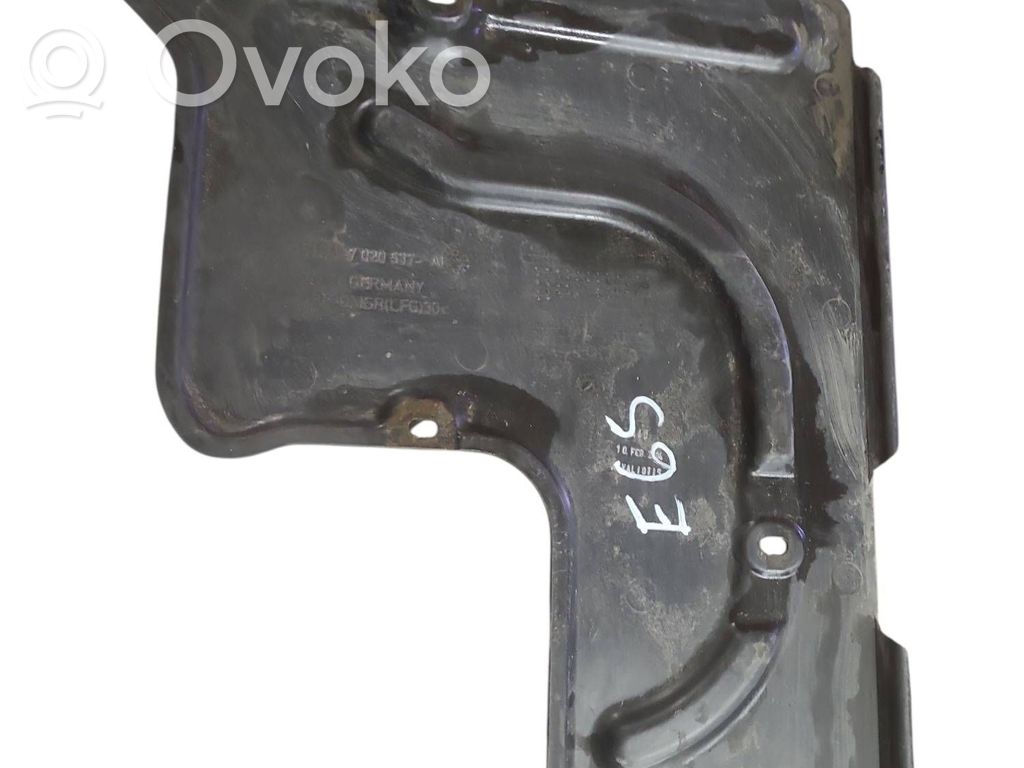 BMW 7 E65 E66 Placa protectora del centro/medio 