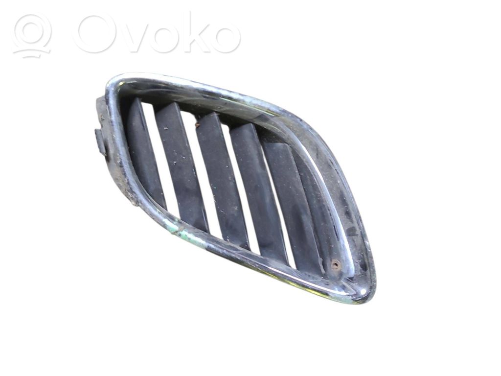 Saab 9-5 Front bumper upper radiator grill 