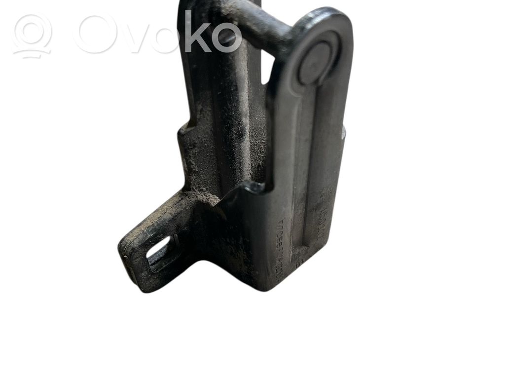 BMW X5 E53 Tailgate lock loop/hook striker 