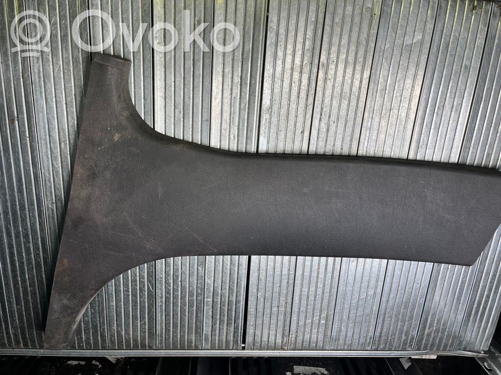 BMW 5 E39 Kita salono detalė 