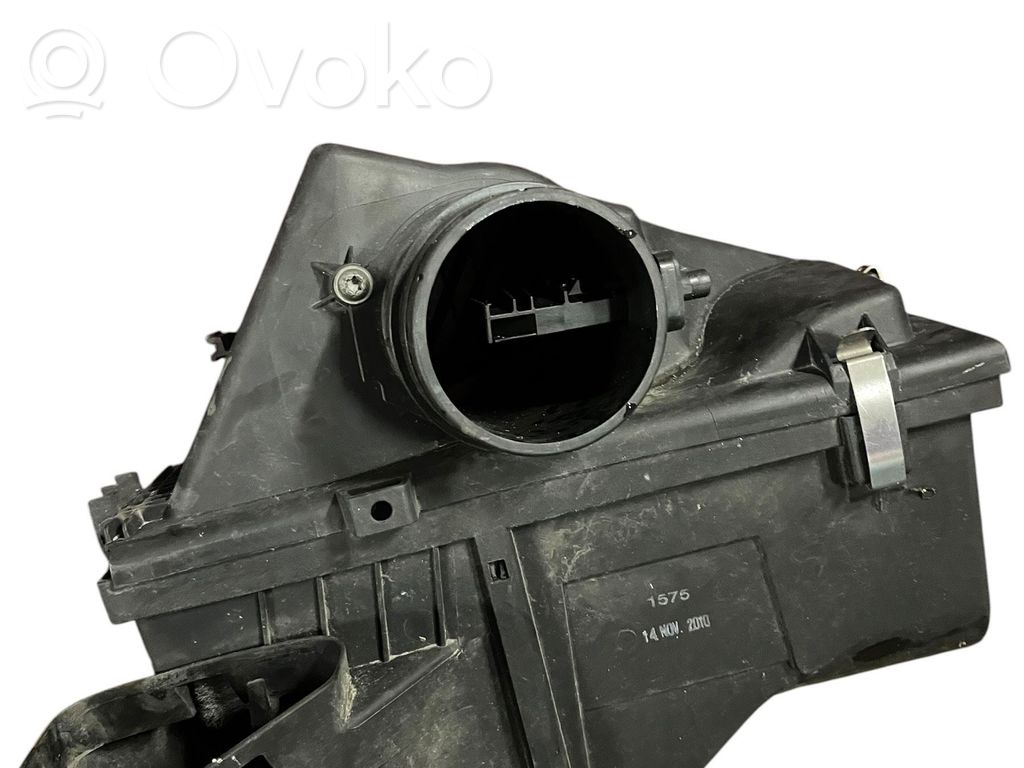 BMW 3 E92 E93 Air filter box 