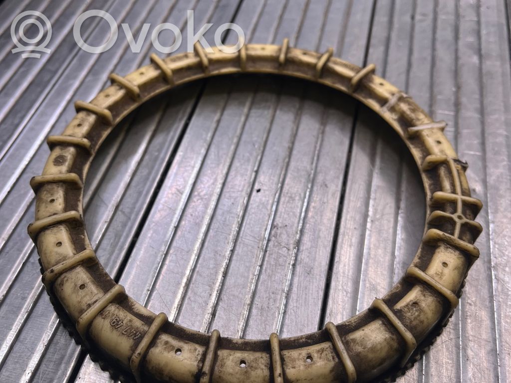Audi A6 S6 C6 4F Anello/dado di bloccaggio della vite della pompa del carburante nel serbatoio 