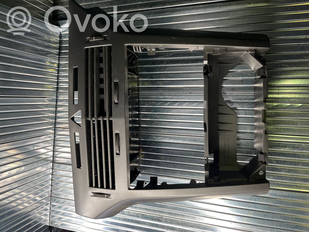 Element deski rozdzielczej / środek   13141089,13141081