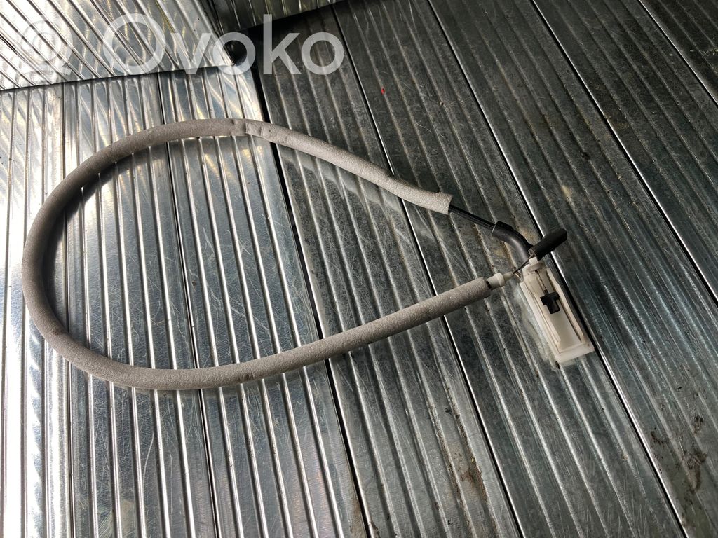 Front door cable line   7119615,51217119615,84047109044,52621810