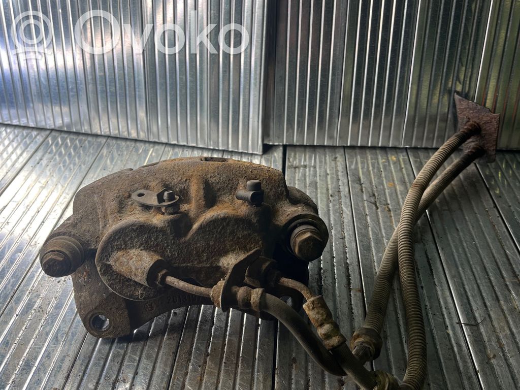 Nissan Interstar Bremssattel vorne 