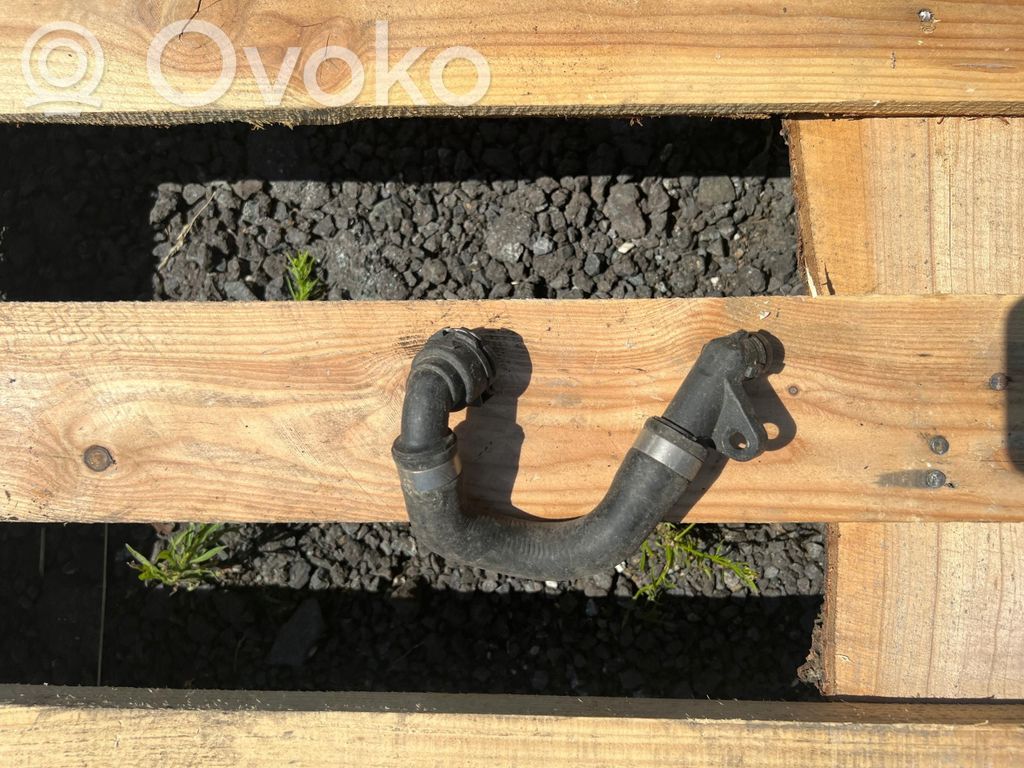 BMW 1 E81 E87 Engine coolant pipe/hose 