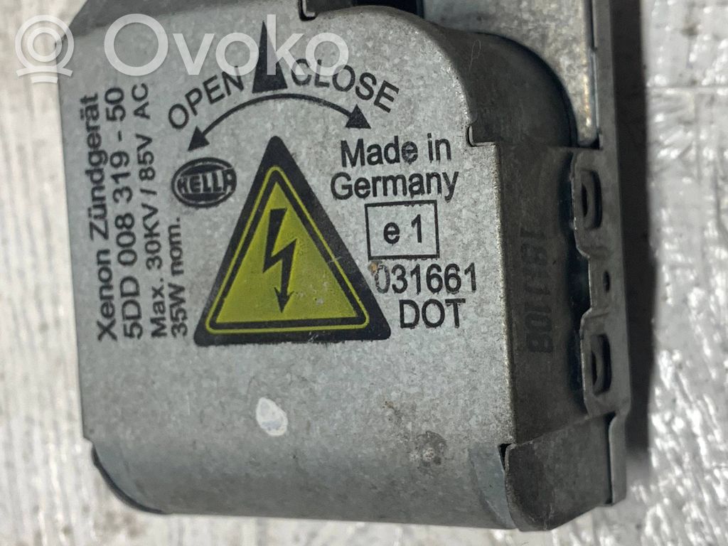 Mercedes-Benz SLK R171 Headlight ballast module Xenon 