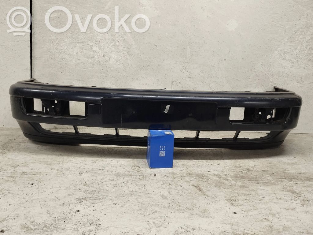 Volkswagen PASSAT B4 Parachoques delantero 