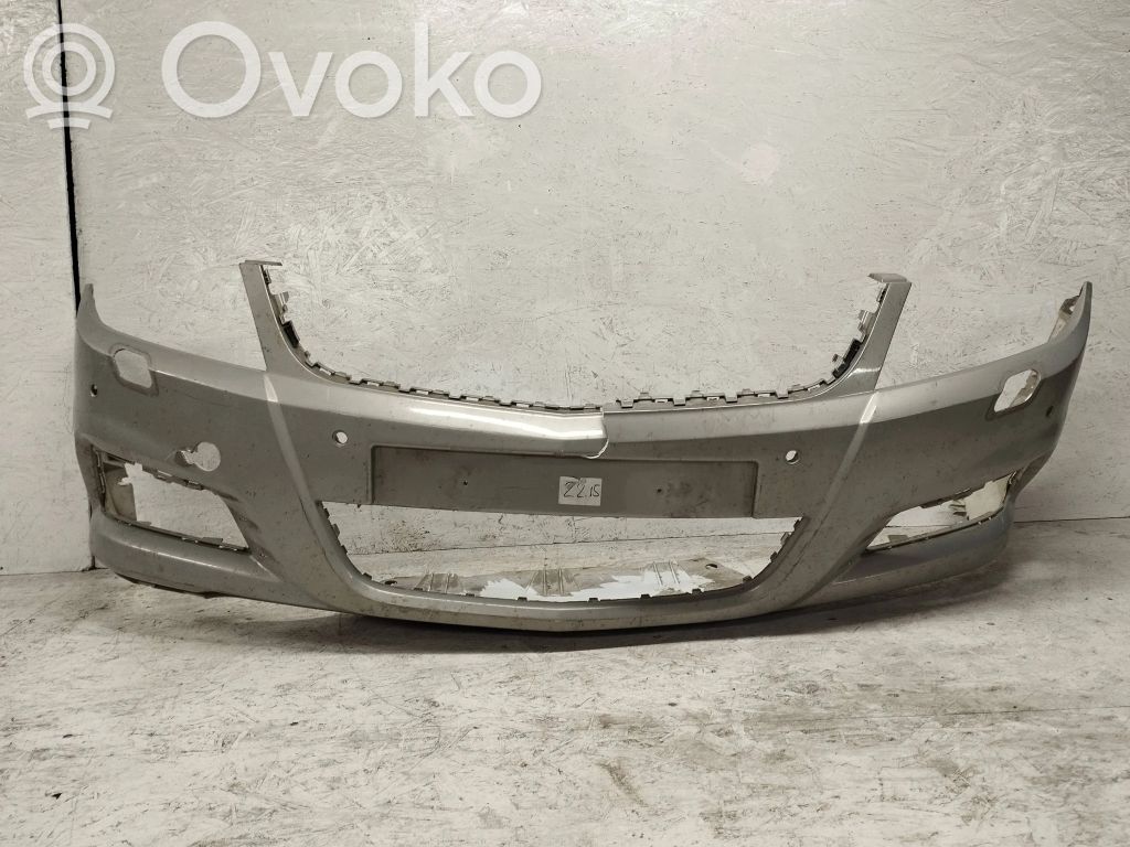 Opel Vectra C Zderzak przedni 