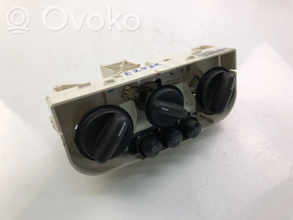 Opel Corsa D Interior fan control switch 