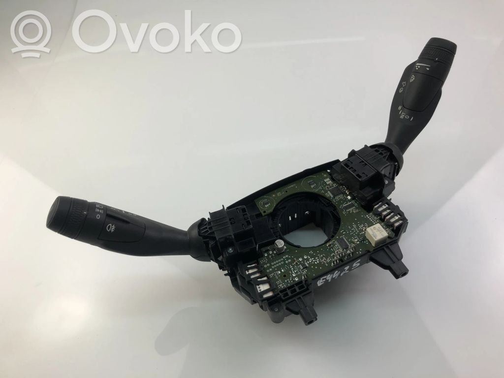 Volvo XC90 Manetka / Przełącznik kierunkowskazów 