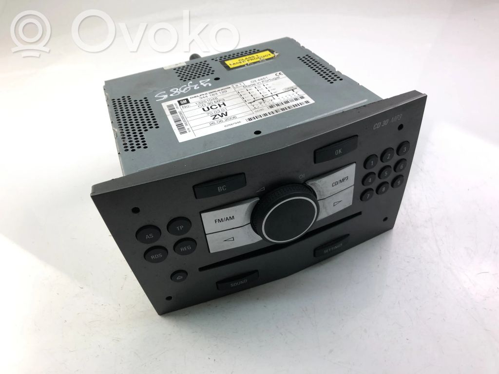 Opel Astra H Radio/CD/DVD/GPS-pääyksikkö 