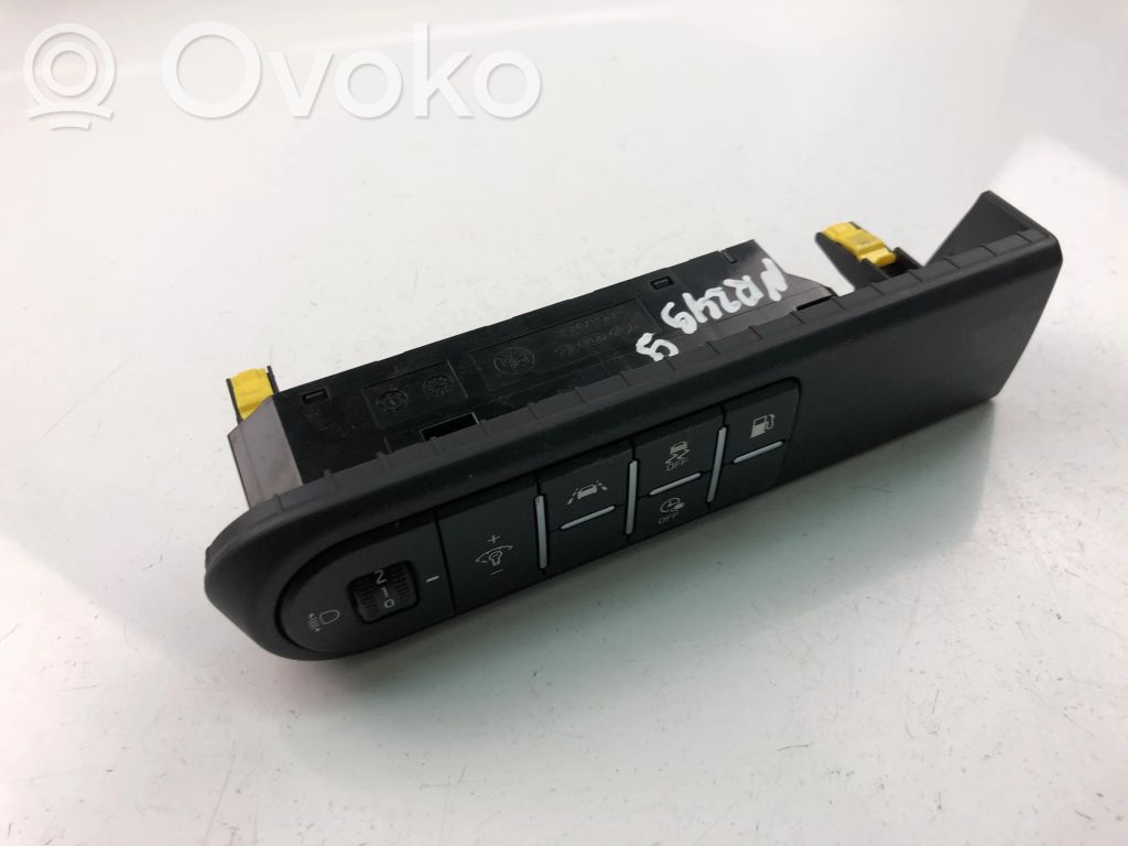Hyundai Santa Fe Light switch 