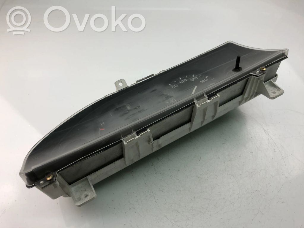 Toyota Corolla E10 Speedometer (instrument cluster) 
