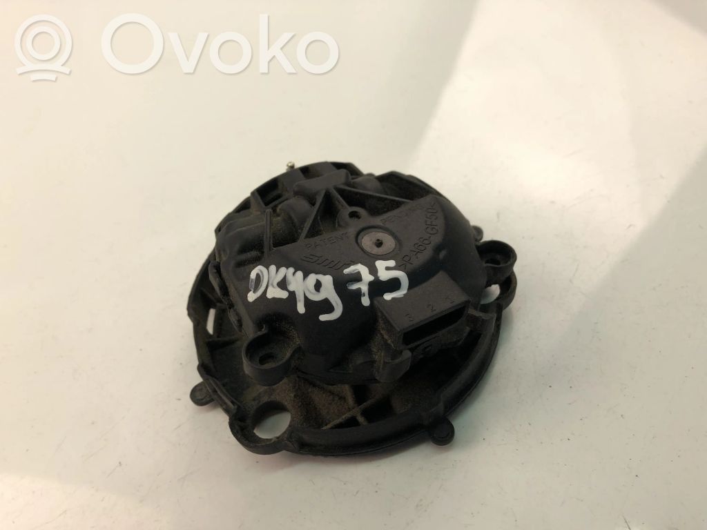 Renault Twingo II Wing mirror control module 