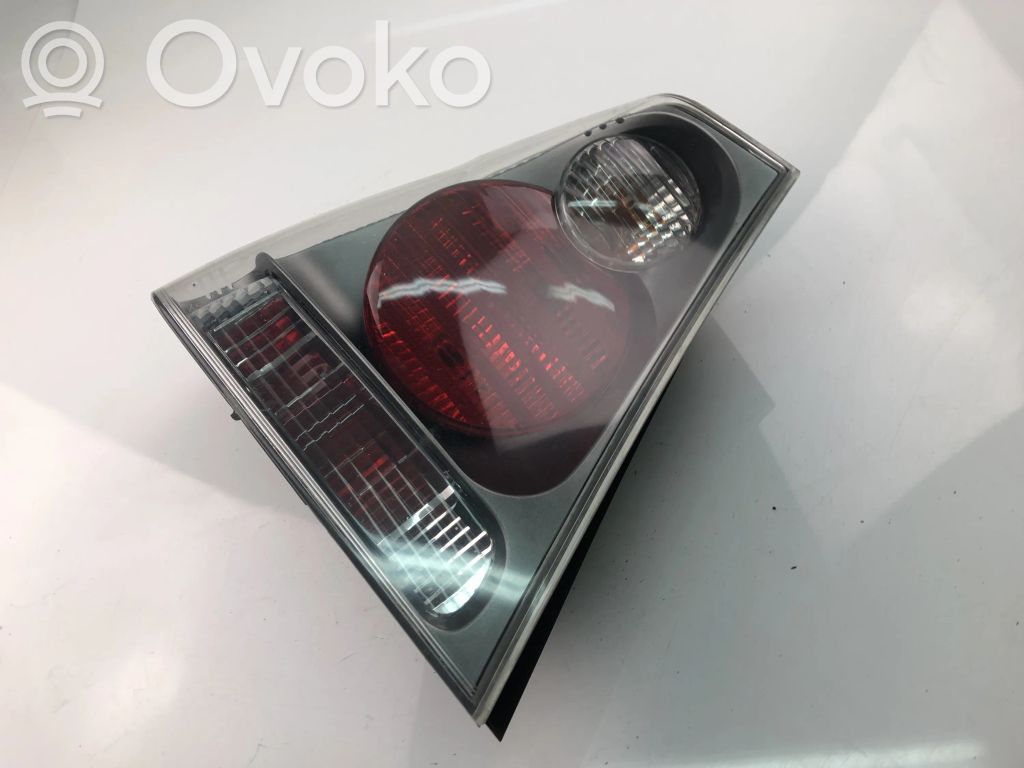 BMW 3 E46 Tailgate rear/tail lights 