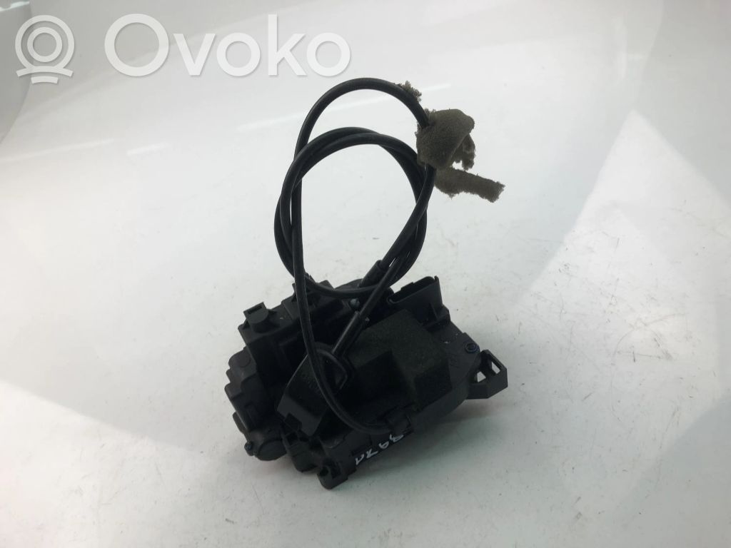 Renault Clio II Takaoven lukko 