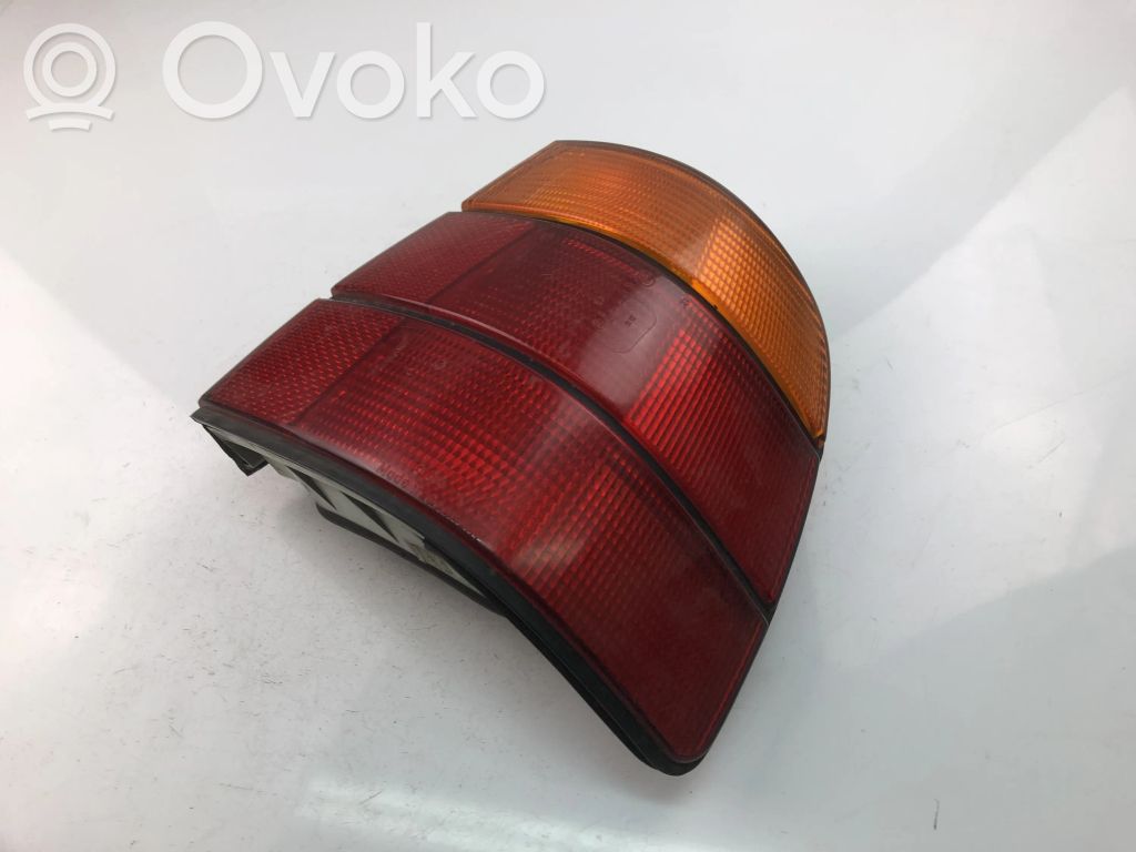 BMW 5 E34 Tailgate rear/tail lights 