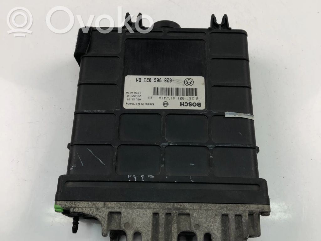 Volkswagen PASSAT B4 Engine control unit/module ECU 
