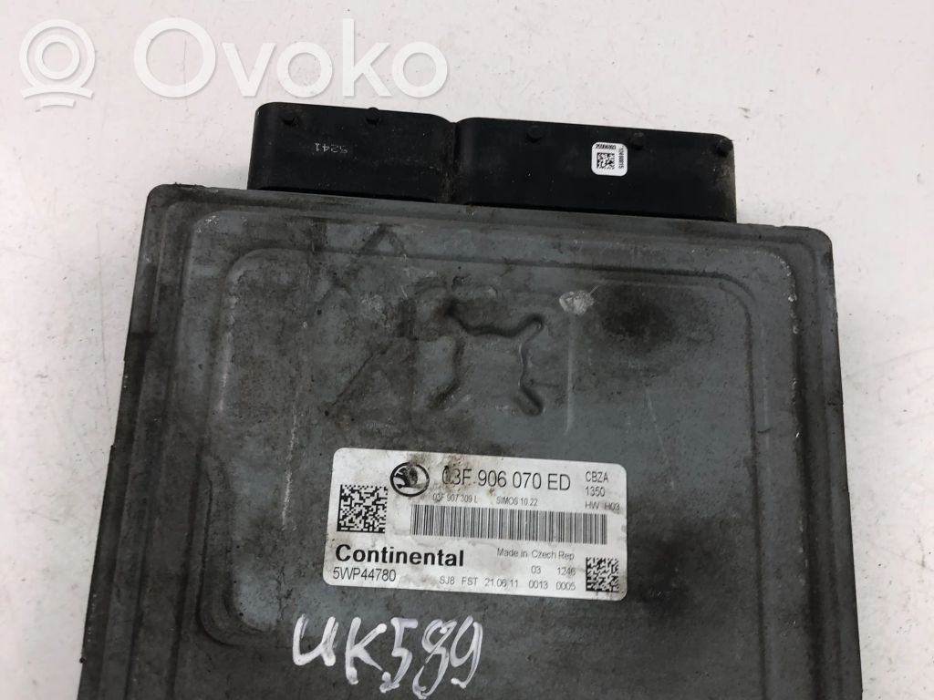 Volkswagen Polo V 6R Engine control unit/module ECU 