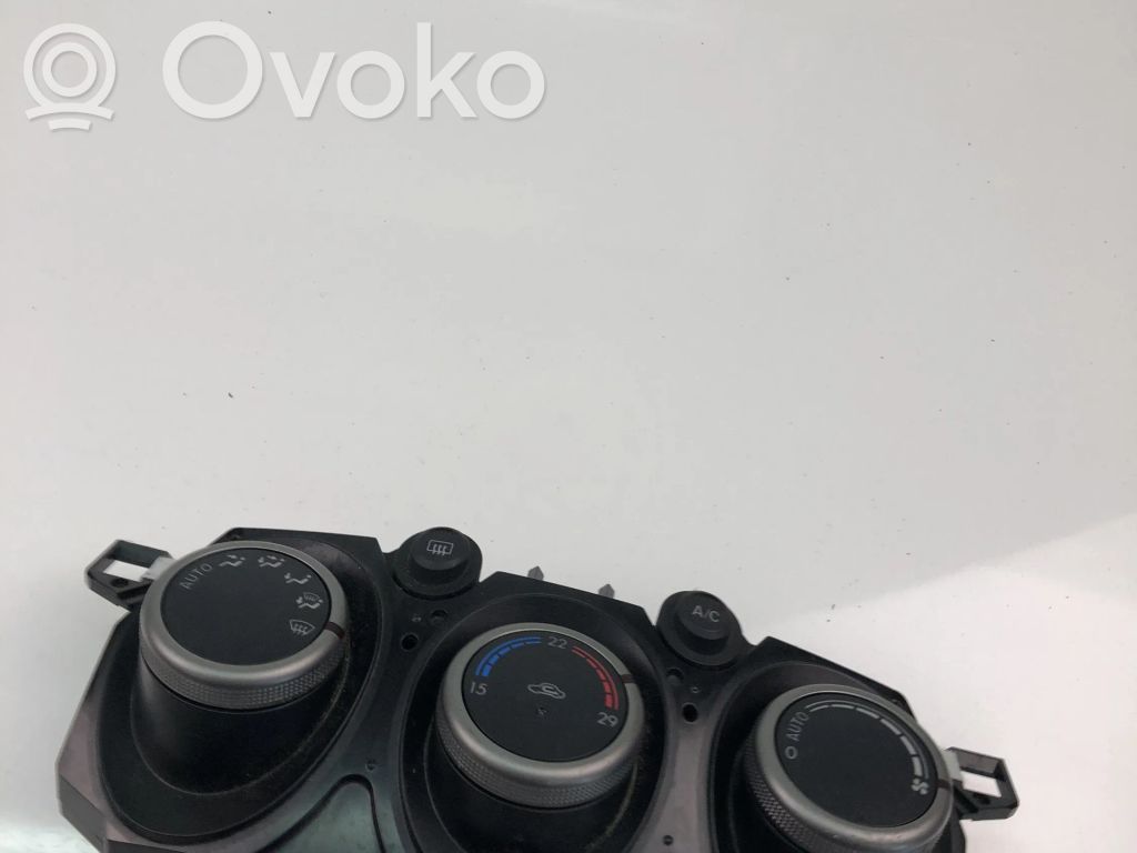 Mazda 2 Interior fan control switch 