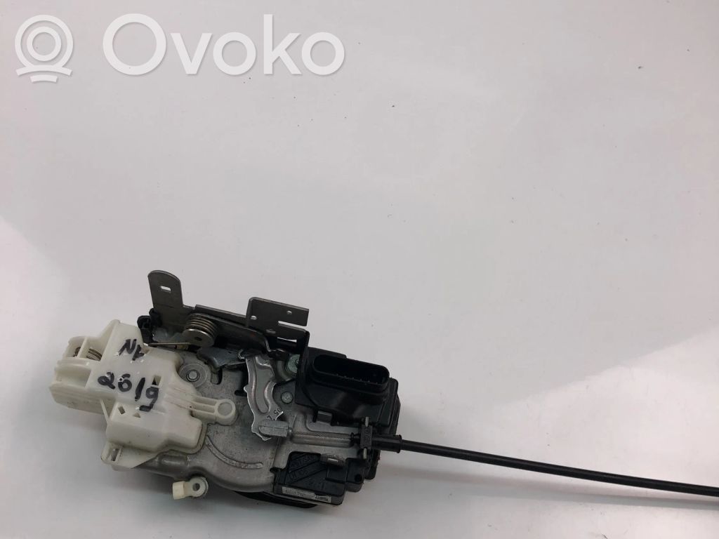 Volvo V40 Coupe door lock (next to the handle) 