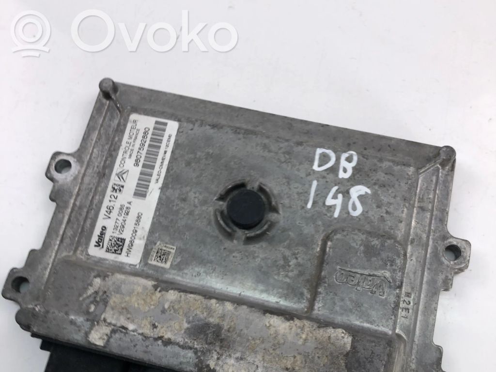 Engine control unit/module ECU   9800915880,9807592880