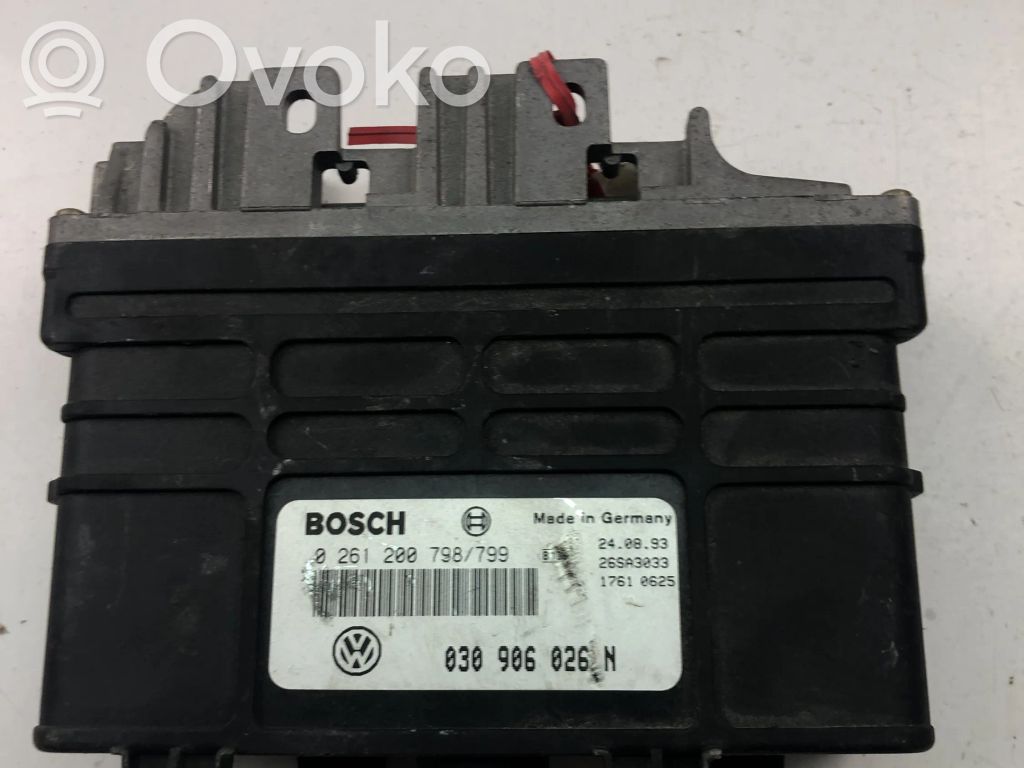 Volkswagen Polo II 86C 2F Engine control unit/module ECU 