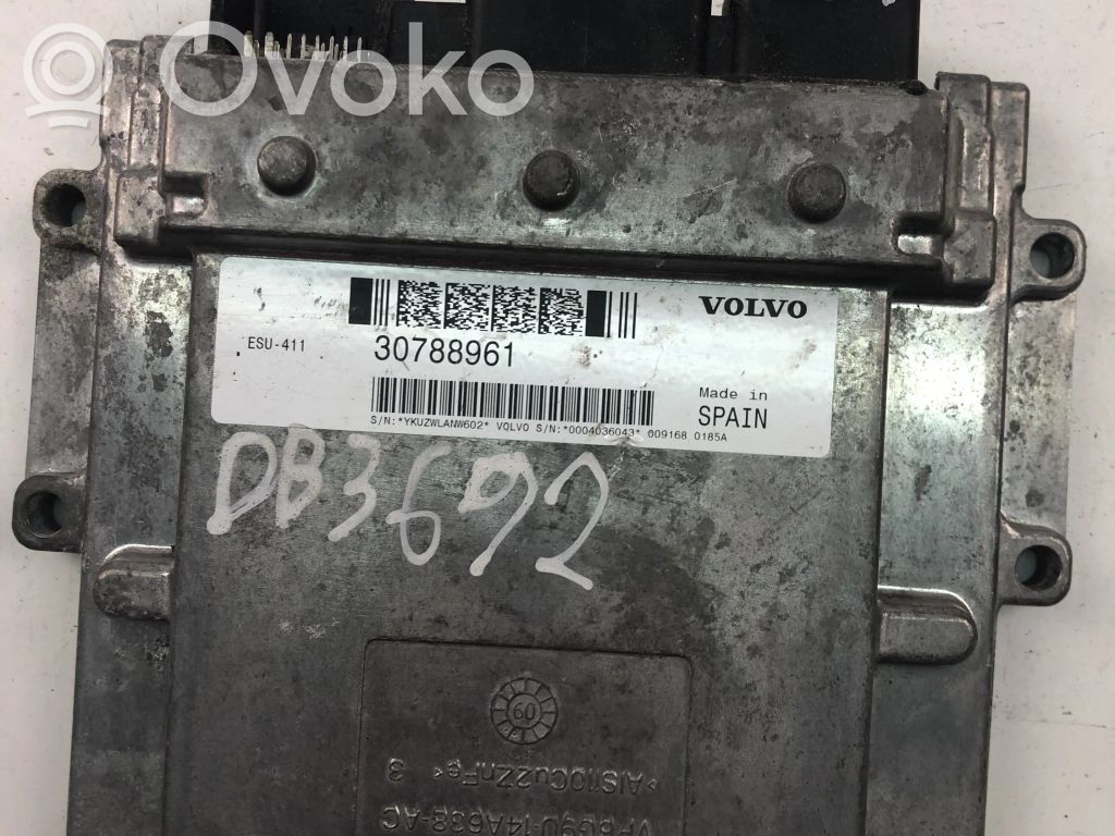 Volvo C30 Engine control unit/module ECU 