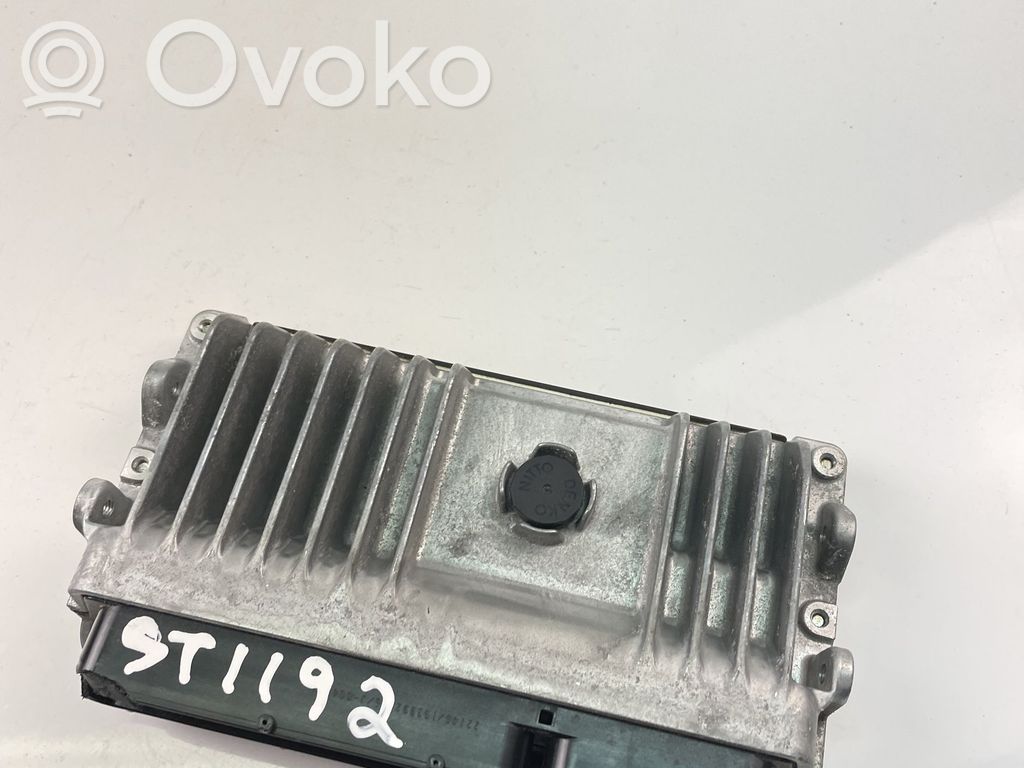 Toyota C-HR I Engine control unit/module ECU 