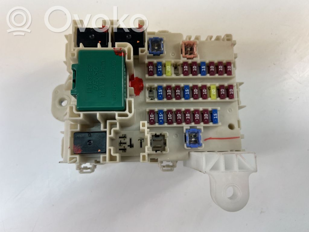 Isuzu D-Max Fuse box set 