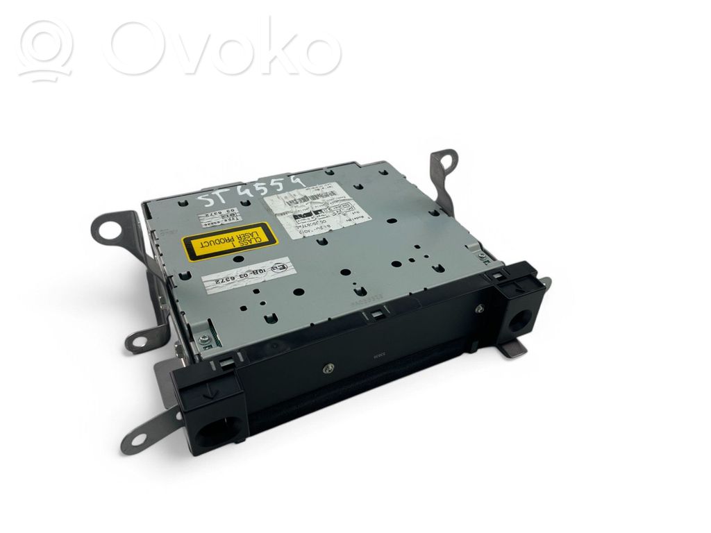 Toyota iQ Changeur CD / DVD 