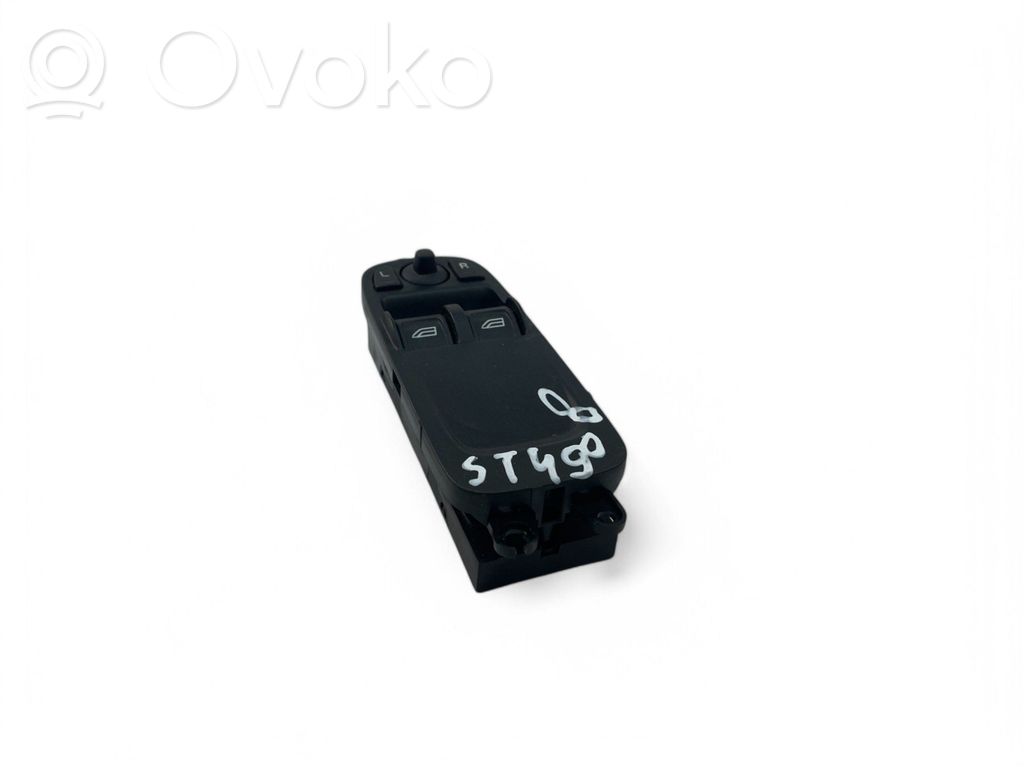 Volvo C30 Electric window control switch 