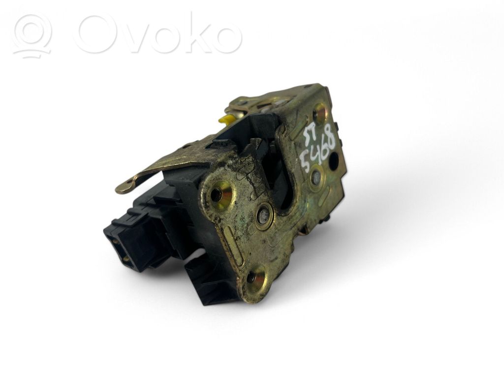 Renault Master III Front door lock 