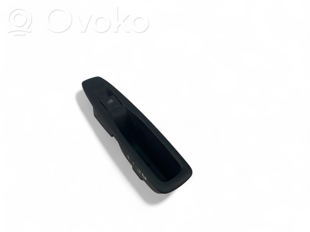 Renault Zoe Przyciski szyb 