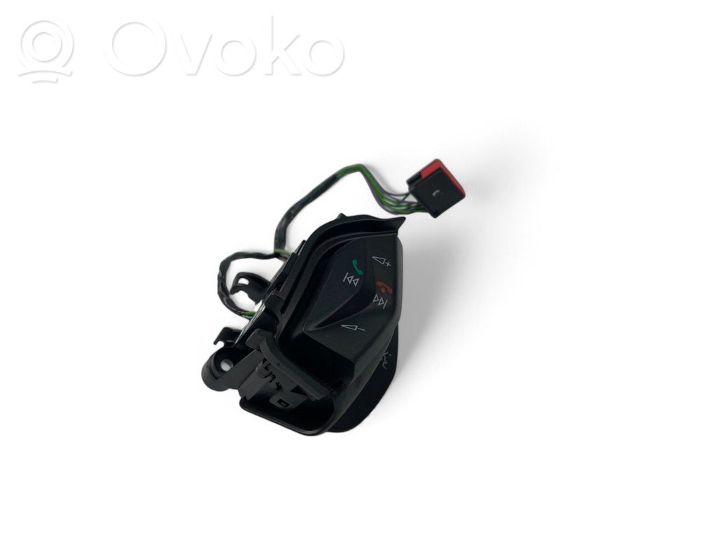 Ford C-MAX II Boutons / interrupteurs volant 