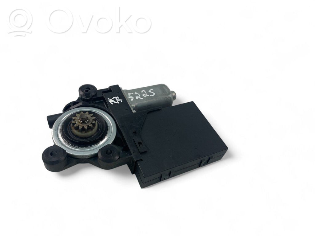 Volvo V50 Front door window regulator motor 