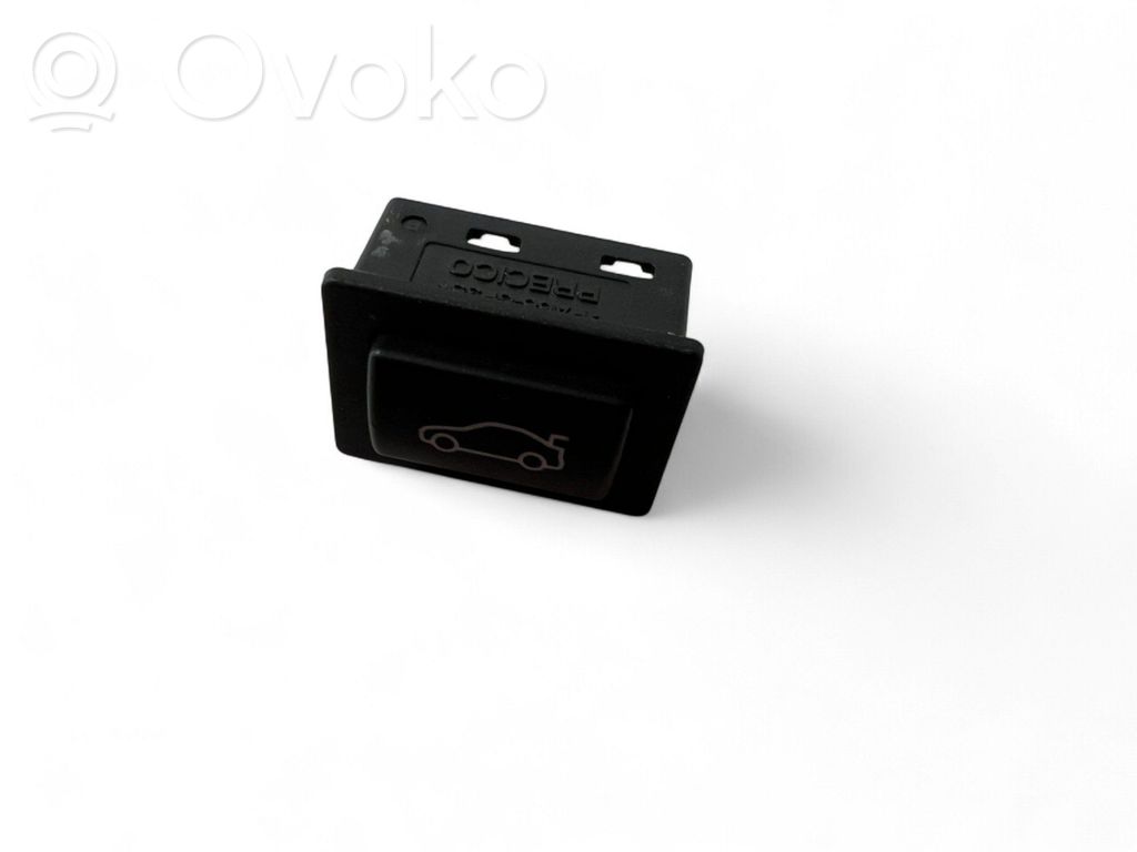 BMW 3 GT F34 Tailgate/boot open switch button 