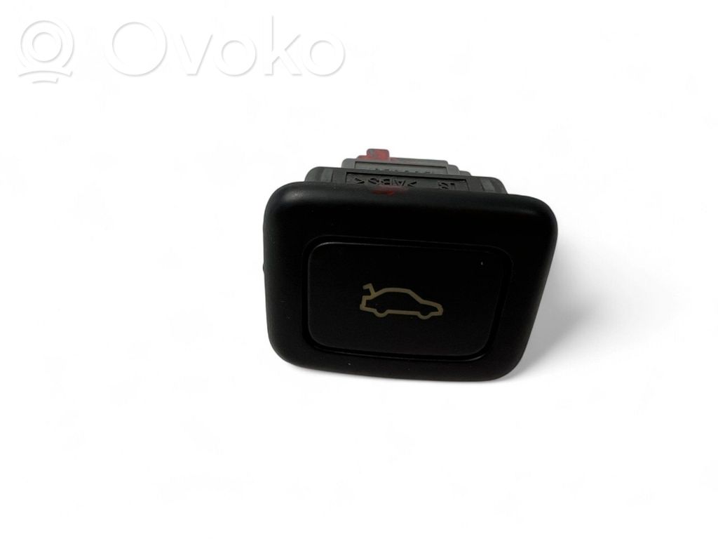Saab 9-3 Ver1 Tailgate/boot open switch button 