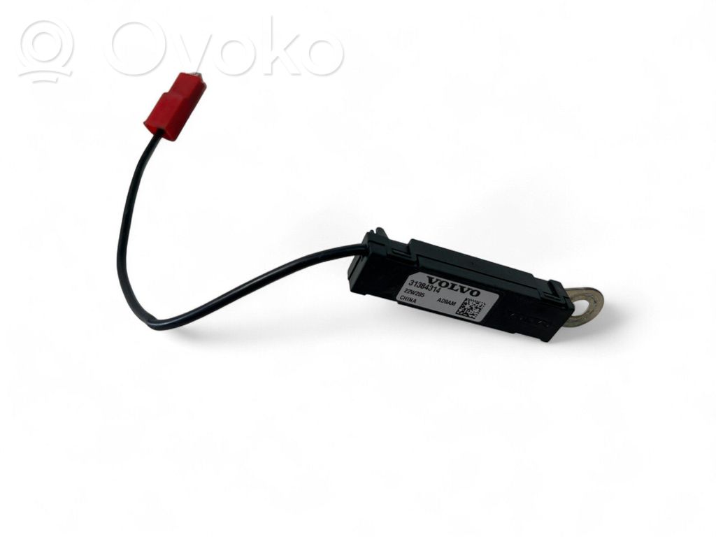 Volvo S90, V90 Antenos stiprintuvas 