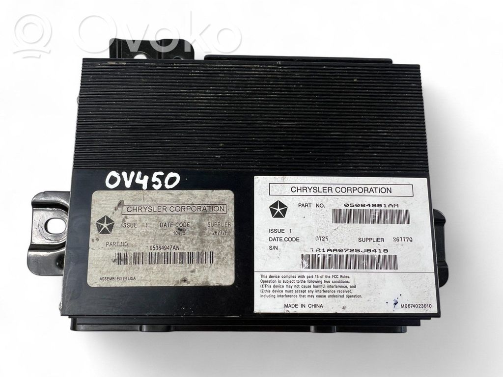 Chrysler 300C Wzmacniacz audio 